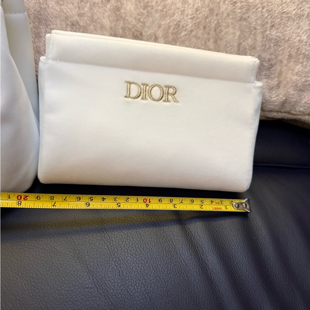 New Dior White Beauty Cosmetic Bag Set Makeup Pouch + Notebook - Picture 4 of 13